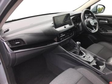 SPOTICAR Nissan Qashqai 1.3 Dig-t Mhev N-connecta Euro 6 (s/s) 5dr Used Car - Suv Hybrid Grey - Bangor - 1200616437_5