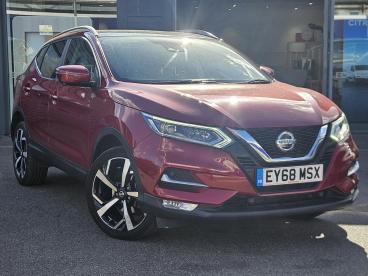 SPOTICAR Nissan Qashqai 1.2 Dig-t Tekna Euro 6 (s/s) 5dr Used Car - Suv Petrol Red - Watford - 1200616713_1