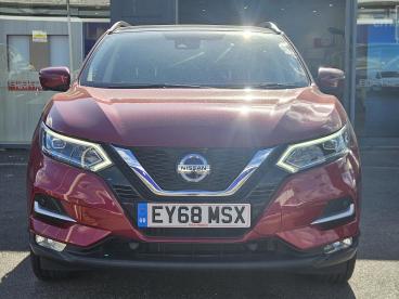 SPOTICAR Nissan Qashqai 1.2 Dig-t Tekna Euro 6 (s/s) 5dr Used Car - Suv Petrol Red - Watford - 1200616713_2