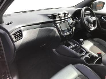 SPOTICAR Nissan Qashqai 1.3 Dig-t N-tec Euro 6 (s/s) 5dr Used Car - Suv Petrol Black - Bangor - 1200620307_5