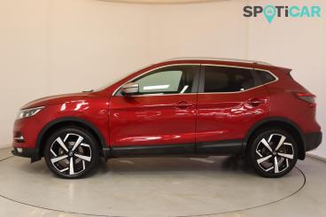 SPOTICAR Nissan Qashqai 1.3 Dig-t Tekna+ Euro 6 (s/s) 5dr Used Car - Suv Petrol Red - Wellingborough - 1200620316_5