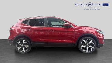 SPOTICAR Nissan Qashqai 1.3 Dig-t Tekna Dct Auto Euro 6 (s/s) 5dr Used Car - Suv Petrol Red - Nottingham - 1200621266_2