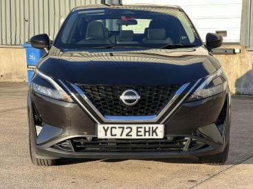 SPOTICAR Nissan Qashqai 1.3 Dig-t Mhev Acenta Premium Xtron Euro 6 (s/s) 5 Used Car - Suv Hybrid Black - Pontypridd - 1200628950_2
