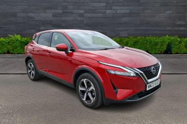 SPOTICAR Nissan Qashqai 1.3 Dig-t Mhev N-connecta Euro 6 (s/s) 5dr Used Car - Suv Hybrid Red - Telford - 1200629607_1