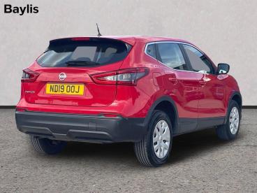 SPOTICAR Nissan Qashqai 1.3 Dig-t Visia Euro 6 (s/s) 5dr Used Car - Suv Petrol Red - Cirencester - 1200632663_2