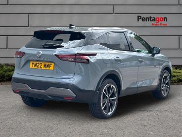 SPOTICAR Nissan Qashqai 1.3 Dig-t Mhev Tekna Euro 6 (s/s) 5dr Used Car - Suv Hybrid Grey - Sheffield - 1200632998_4