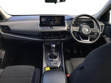 SPOTICAR Nissan Qashqai 1.3 Dig-t Mhev Acenta Premium Euro 6 (s/s) 5dr Used Car - Suv Hybrid Silver - Bangor - 1200633242_4