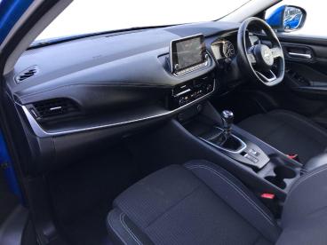 SPOTICAR Nissan Qashqai 1.3 Dig-t Mhev Acenta Premium Euro 6 (s/s) 5dr Used Car - Suv Hybrid Blue - Bangor - 1200635488_5