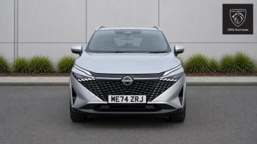 SPOTICAR Nissan Qashqai 1.3 Dig-t Mhev Tekna Xtron Euro 6 (s/s) 5dr Used Car - Suv Hybrid Silver - Rochdale - 1200635842_2