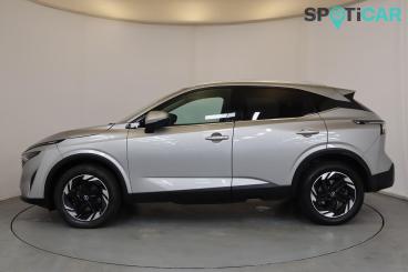 SPOTICAR Nissan Qashqai 1.3 Dig-t Mhev N-connecta Xtron Euro 6 (s/s) 5dr Used Car - Suv Hybrid Silver - Wellingborough - 1200636776_5