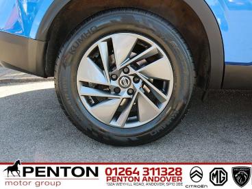 SPOTICAR Nissan Qashqai 1.3 Dig-t Mhev Acenta Premium Euro 6 (s/s) 5dr Used Car - Suv Hybrid Blue - Poole - 1200636893_5