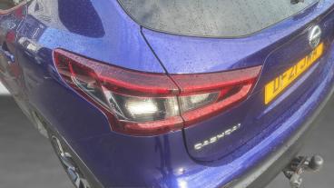 SPOTICAR Nissan Qashqai 1.3 Dig-t N-motion Euro 6 (s/s) 5dr Used Car - Suv Petrol Blue - Salford - 1200637780_5