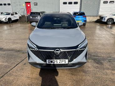 SPOTICAR Nissan Qashqai 1.3 Dig-t Mhev Tekna Euro 6 (s/s) 5dr Used Car - Suv Hybrid Grey - Pontypridd - 1200644207_2