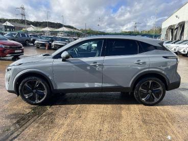 SPOTICAR Nissan Qashqai 1.3 Dig-t Mhev Tekna Euro 6 (s/s) 5dr Used Car - Suv Hybrid Grey - Pontypridd - 1200644207_4