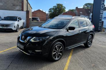 SPOTICAR Nissan X-trail 1.7 Dci Tekna Cvt Euro 6 (s/s) 5dr Used Car - Suv Diesel Black - Northallerton - 1200541706_3