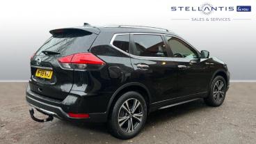 SPOTICAR Nissan X-trail 2.0 Dci N-connecta Xtron Euro 6 (s/s) 5dr Used Car - Suv Diesel Black - Stockport - 1200560632_3