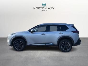 SPOTICAR Nissan X-trail 1.5 H E-power Tekna Auto Euro 6 (s/s) 5dr Used Car - Suv Hybrid Silver - Letchworth - 1200581248_4