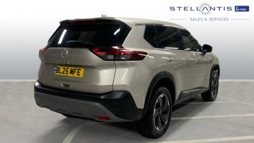 SPOTICAR Nissan X-trail 1.5 Dig-t Mhev Acenta Premium Xtron Euro 6 (s/s) 5 Used Car - Suv Hybrid Silver - West London - 1200586147_3