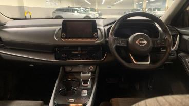 SPOTICAR Nissan X-trail 1.5 Dig-t Mhev Acenta Premium Xtron Euro 6 (s/s) 5 Used Car - Suv Hybrid Silver - West London - 1200586147_4