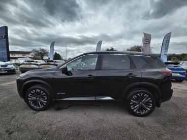 SPOTICAR Nissan X-trail 1.5 H E-power Tekna Auto E-4orce Euro 6 (s/s) 5dr Used Car - Suv Hybrid Black - Bridgend - 1200595317_5