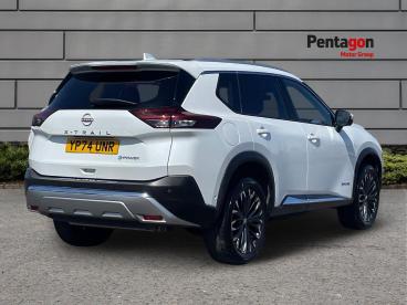 SPOTICAR Nissan X-trail 1.5 H E-power Tekna Auto Euro 6 (s/s) 5dr Used Car - Suv Hybrid White - Sheffield - 1200633020_4
