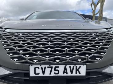 SPOTICAR Omoda 5 1.6 Tgdi Noble Dct Euro 6 (s/s) 5dr Used Car - Suv Petrol Silver - Swansea - 1200593372_4