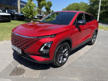 SPOTICAR Omoda 5 1.6 Tgdi Noble Dct Euro 6 (s/s) 5dr Used Car - Suv Petrol Red - Swansea - 1200617861_3