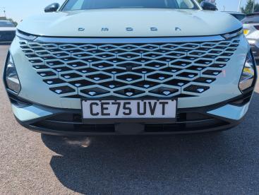 SPOTICAR Omoda 5 1.6 Tgdi Noble Dct Euro 6 (s/s) 5dr Used Car - Suv Petrol Green - Bridgend - 1200619601_4