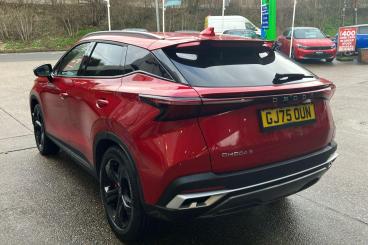 SPOTICAR Omoda 5 1.6 Tgdi Noble Dct Euro 6 (s/s) 5dr Used Car - Suv Petrol Red - Farningham - 1200620581_2