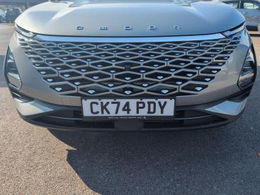 SPOTICAR Omoda 5 1.6 Tgdi Noble Dct Euro 6 (s/s) 5dr Used Car - Suv Petrol Silver - Bridgend - 1200621575_5