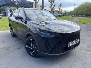 SPOTICAR Omoda 7 1.5t Shs 18.4kwh Noble Dht1 Euro 6 (s/s) 5dr Used Car - Suv Plug-in Hybrid Black - Swansea - 1200607465_1