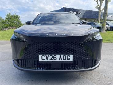SPOTICAR Omoda 7 1.5t Shs 18.4kwh Noble Dht1 Euro 6 (s/s) 5dr Used Car - Suv Plug-in Hybrid Black - Swansea - 1200607465_2