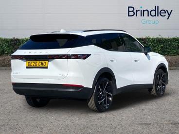 SPOTICAR Omoda 7 1.5t Shs 18.4kwh Noble Dht1 Euro 6 (s/s) 5dr Used Car - Suv Plug-in Hybrid White - Cannock - 1200627527_4