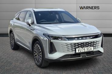 SPOTICAR Omoda 9 1.5t Shs 34.46kwh Noble Dht3 4wd Euro 6 (s/s) 5dr Used Car - Suv Plug-in Hybrid Grey - Gloucester - 1200621503_1