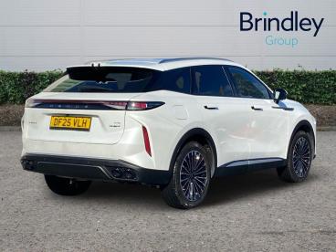 SPOTICAR Omoda 9 1.5t Shs 34.46kwh Noble Dht3 4wd Euro 6 (s/s) 5dr Used Car - Suv Plug-in Hybrid White - Cannock - 1200644691_4