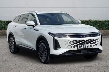 SPOTICAR Omoda C9 1.5t Shs 34.46kwh Noble Dht3 4wd Euro 6 (s/s) 5dr Used Car - Suv Plug-in Hybrid White - Cannock - 1200551692_1