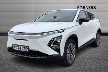 SPOTICAR Omoda Volvo Ex30 E5 61.05kwh Comfort Auto 5dr Used Car - Suv Electric White - Gloucester - 1200552348_2