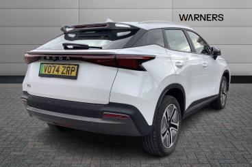 SPOTICAR Omoda Volvo Ex30 E5 61.05kwh Comfort Auto 5dr Used Car - Suv Electric White - Gloucester - 1200552348_4