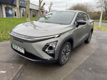 SPOTICAR Omoda Volvo Ex30 E5 61.05kwh Noble Auto 5dr Used Car - Suv Electric Silver - Swansea - 1200564092_3