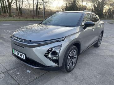 SPOTICAR Omoda Volvo Ex30 E5 61.05kwh Noble Auto 5dr Used Car - Suv Electric Silver - Swansea - 1200567578_3