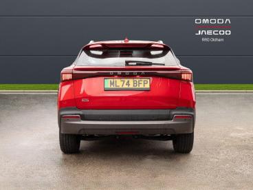 SPOTICAR Omoda Volvo Ex30 E5 61.05kwh Comfort Auto 5dr Used Car - Suv Electric Red - Oldham - 1200569774_5