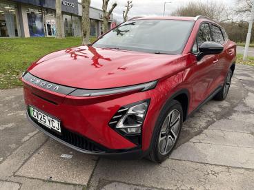 SPOTICAR Omoda Volvo Ex30 E5 61.05kwh Noble Auto 5dr Used Car - Suv Electric Red - Swansea - 1200574881_3