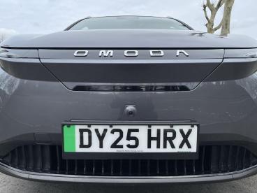SPOTICAR Omoda Volvo Ex30 E5 61.05kwh Noble Auto 5dr Used Car - Suv Electric Grey - Swansea - 1200589634_4