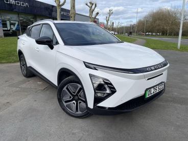 SPOTICAR Omoda Volvo Ex30 E5 61.05kwh Noble Auto 5dr Used Car - Suv Electric White - Swansea - 1200589635_1