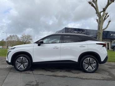 SPOTICAR Omoda Volvo Ex30 E5 61.05kwh Noble Auto 5dr Used Car - Suv Electric White - Swansea - 1200595442_5