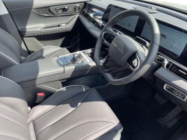 SPOTICAR Omoda E5 58.9kwh Noble Auto 5dr Used Car - Suv Electric Silver - Sheffield - 1200633028_5