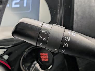 SPOTICAR Peugeot 108 1.0 Allure Euro 6 (s/s) 5dr Used Car - City Car Petrol Grey - County Antrim - 1200538488_5