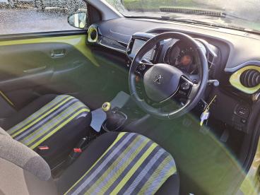 SPOTICAR Peugeot 108 1.0 Collection Euro 6 (s/s) 5dr Used Car - City Car Petrol Green - Boston - 1200558189_3