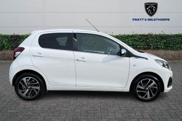 SPOTICAR Peugeot 108 1.0 Collection Euro 6 (s/s) 5dr Used Car - City Car Petrol White - Newark On Trent - 1200578284_4