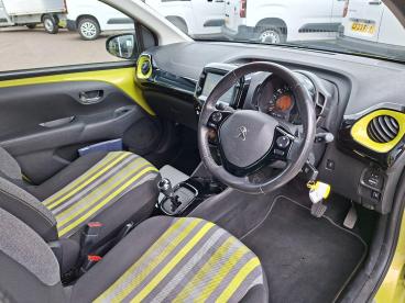 SPOTICAR Peugeot 108 1.0 Collection 2 Tronic Euro 6 (s/s) 5dr Used Car - City Car Petrol Green - Boston - 1200599720_3